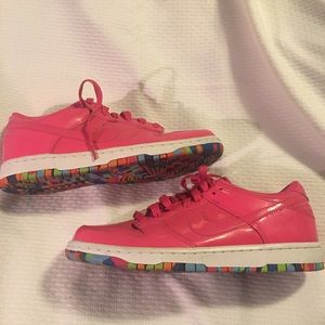 Women’s pink patent Nike Air Force 1’s (8.5)